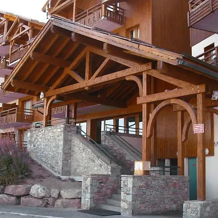 Apartment Le Skisud Cosy T3 Massif De Ecrins Puy St Vincent 1800 *